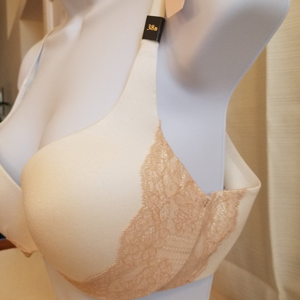 NEW Victoria Secret 38B Lined Shaping Demi Underwire Bra in Cream/Ivory w/Lace